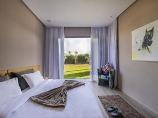 Palms Edge Villas avec Piscine & Jardin Privés