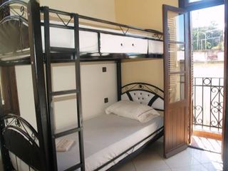 Tanja Lucia Hostel Tanger 04
