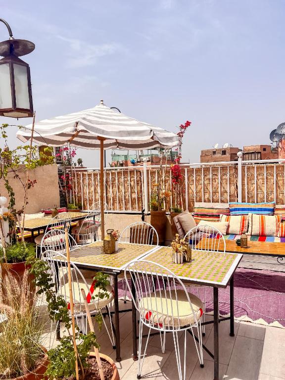 Riad 10 Mandarin BOUTIQUE RIAD Marrakech 02