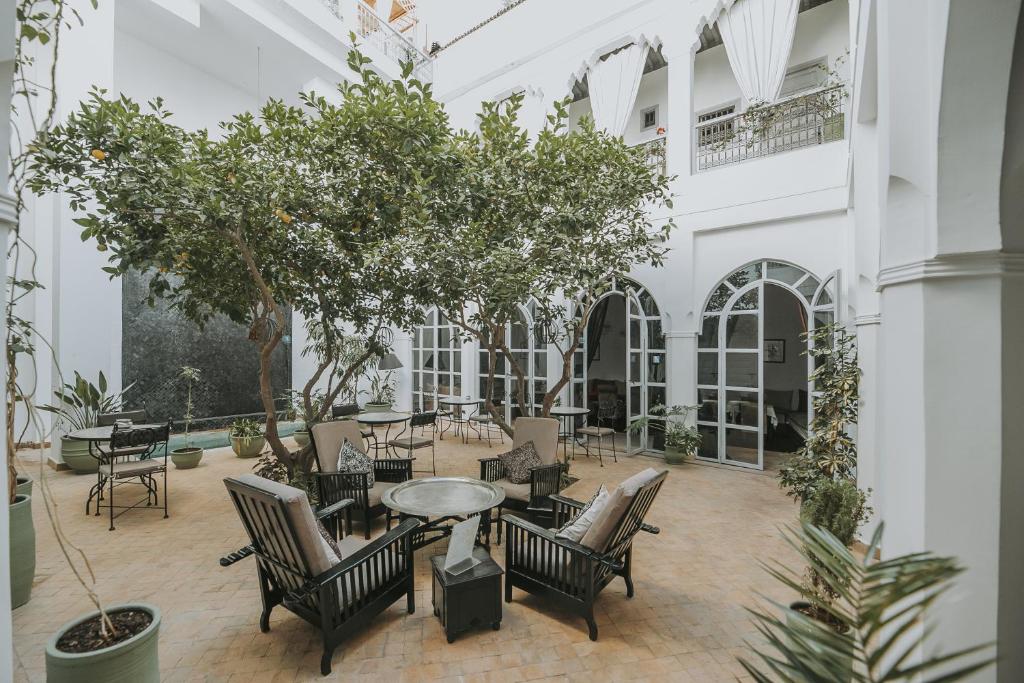 Riad 64 Maison D’hôtes & Spa