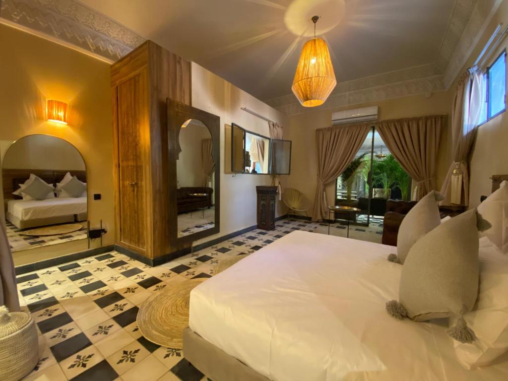 Riad Dar Couscous & SPA Marrakech 02