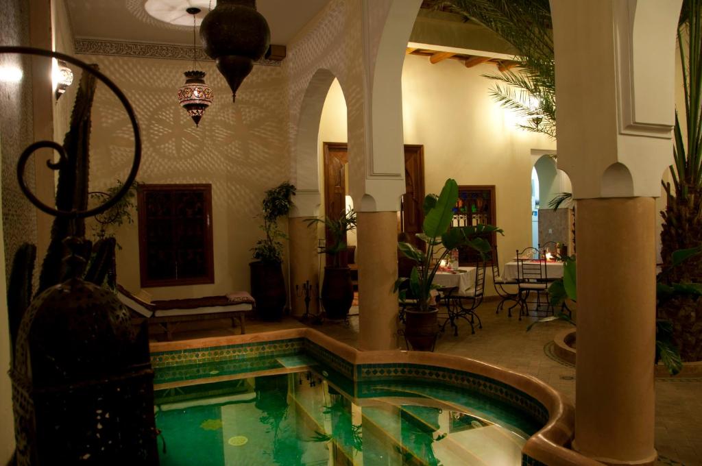 Riad Les Trois Palmiers El Bacha Marrakech 02