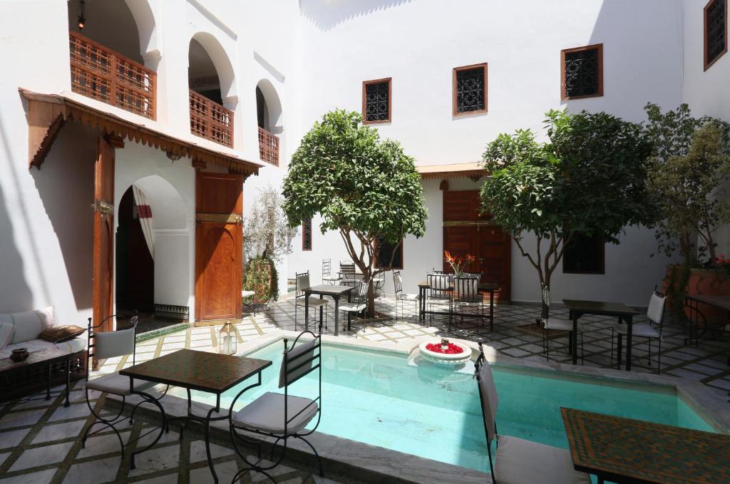 Riad Zineb