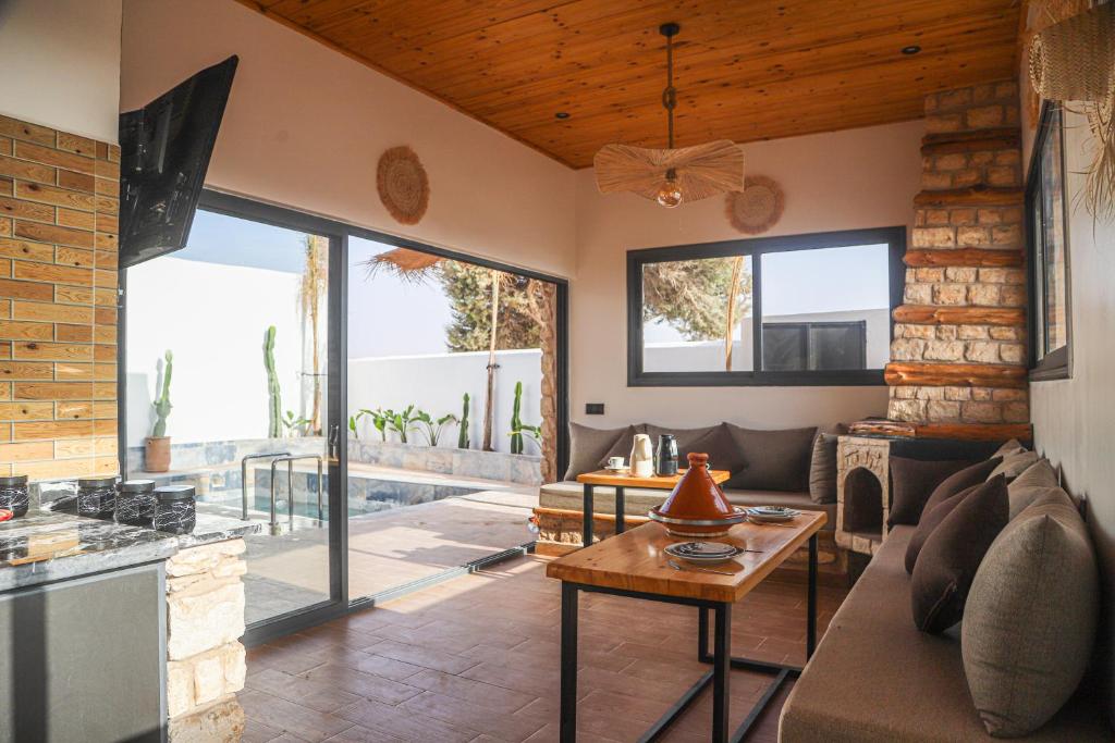 Smaylo Surf House Sidi Kaouki 03